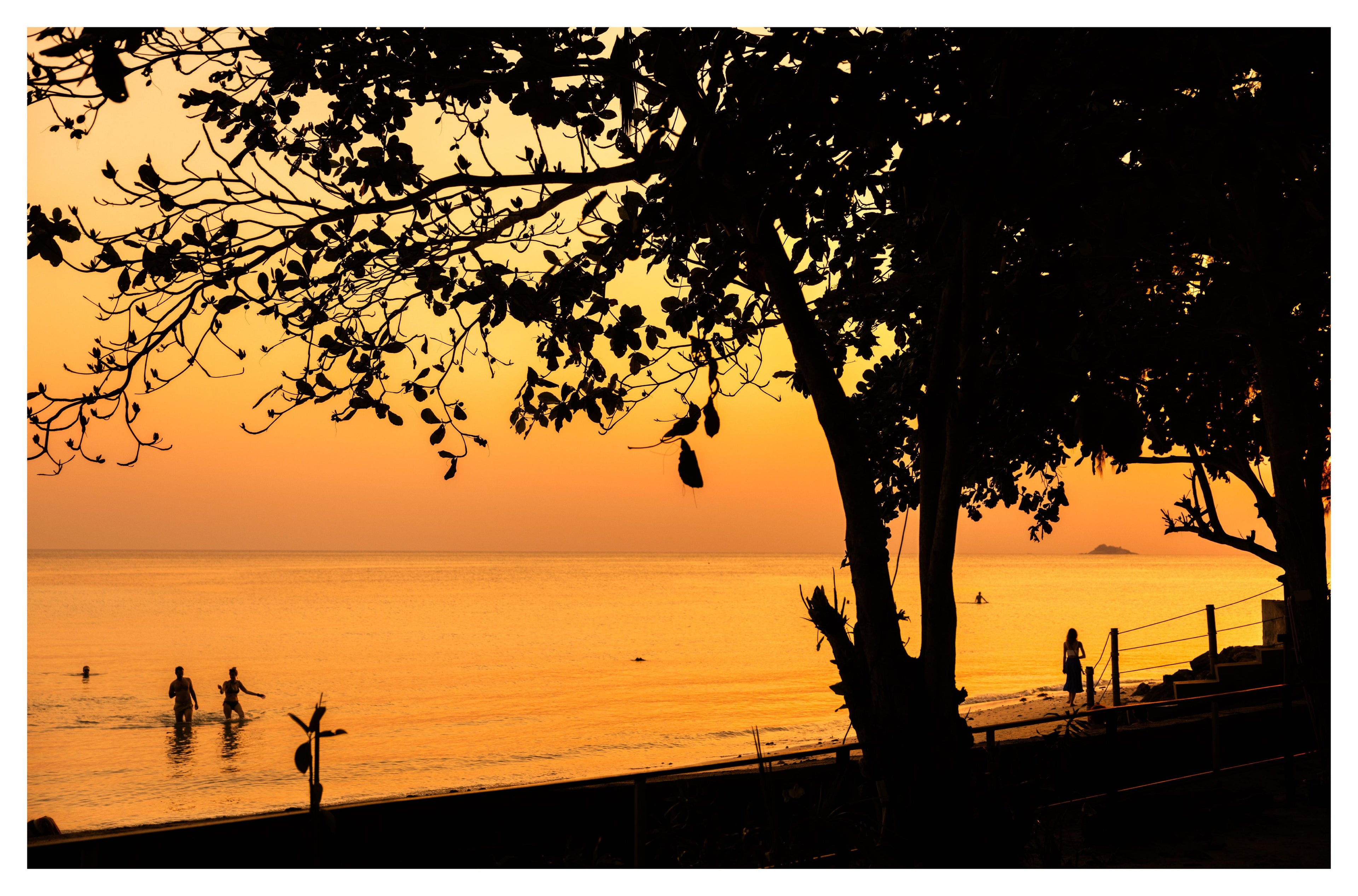 Island Sunset Bathers