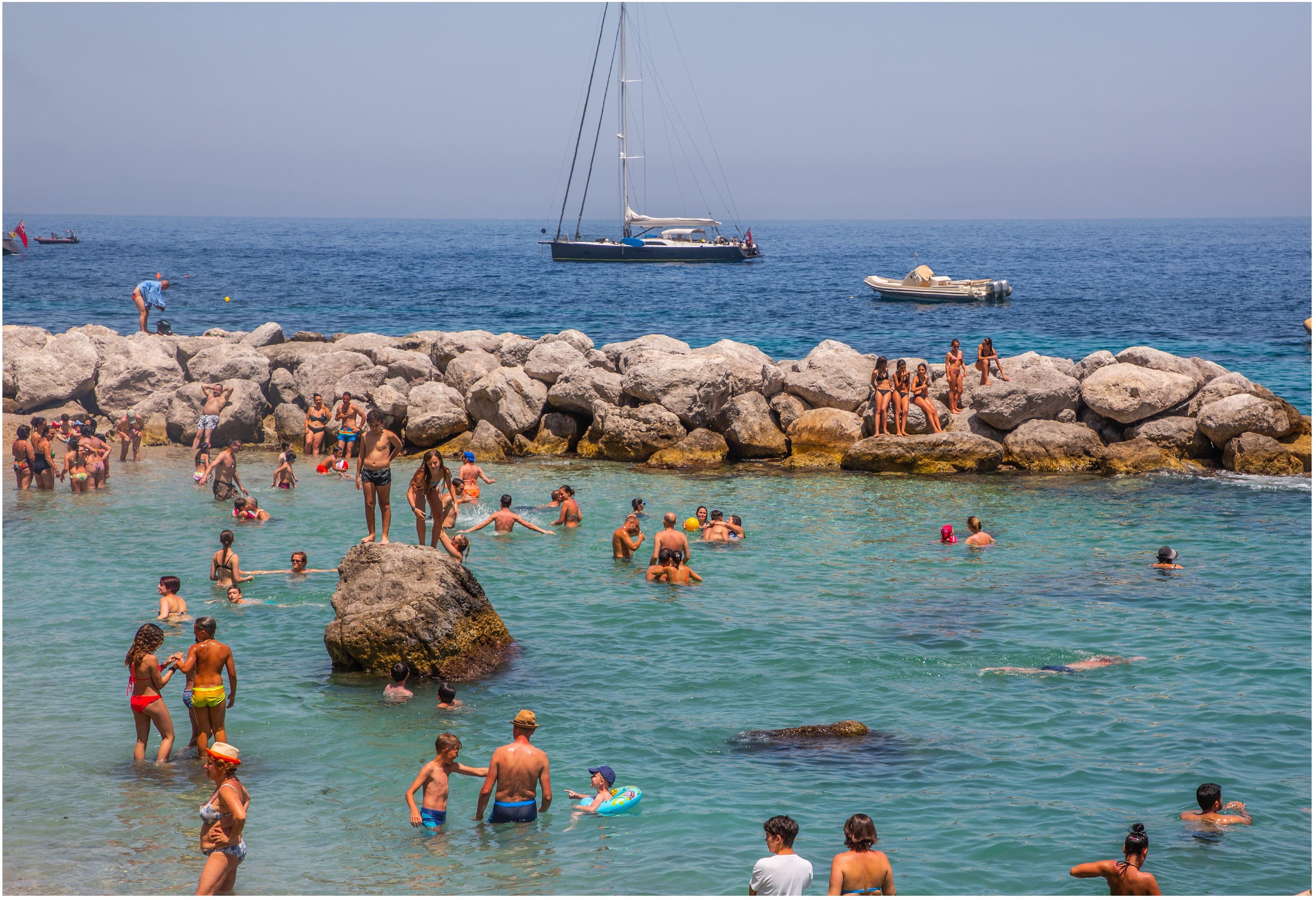 Summer Rocks, Capri